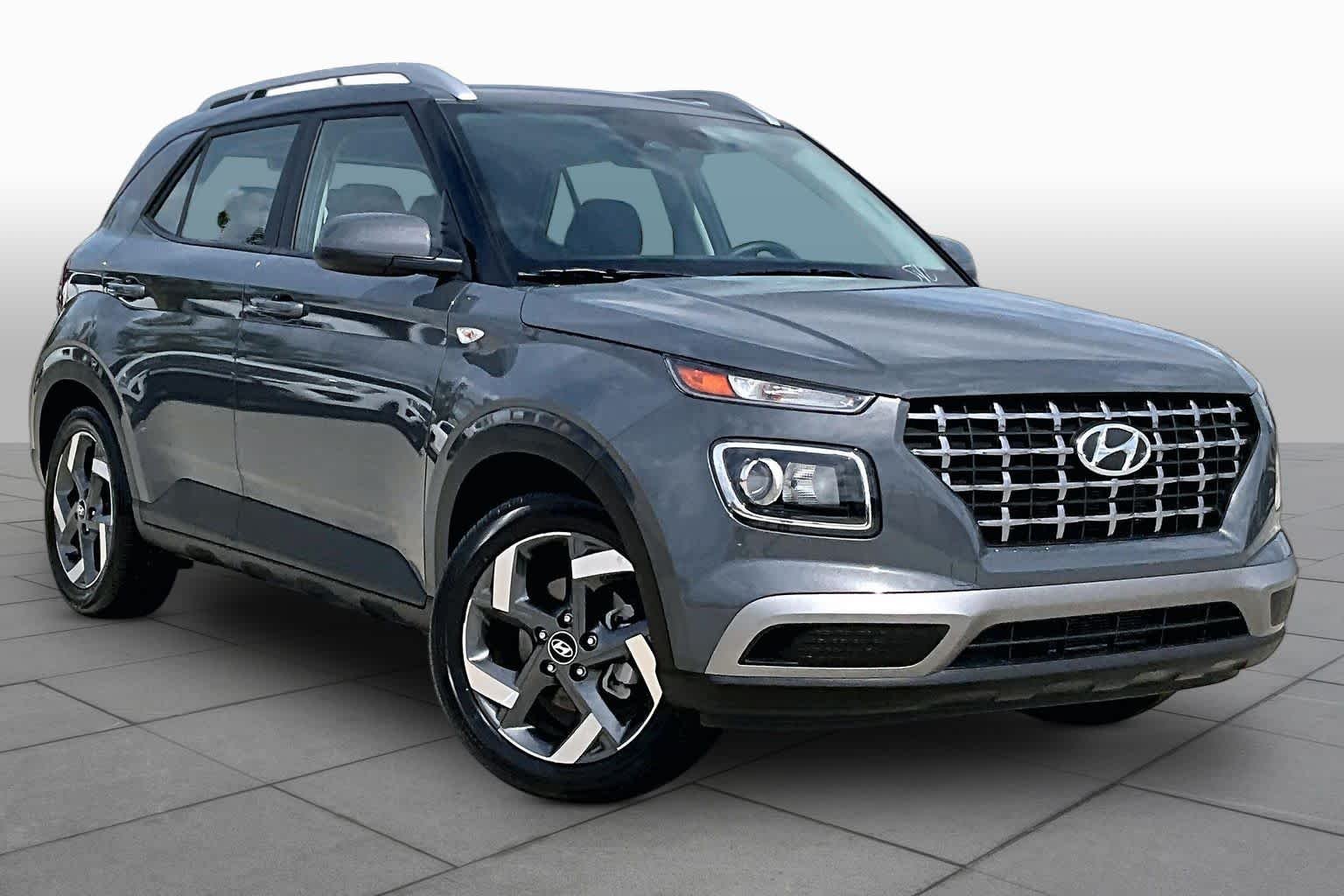 Used 2026 Ecotronic Gray Hyundai SEL image 3