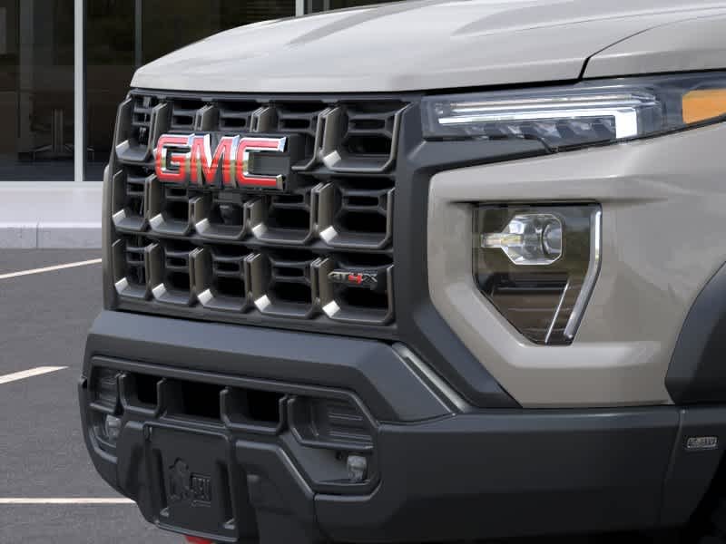 2026 GMC Canyon AT4X - Photo 13