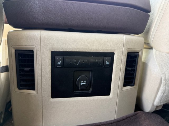Used 2014 Bright White Clearcoat Ram Laramie image 17