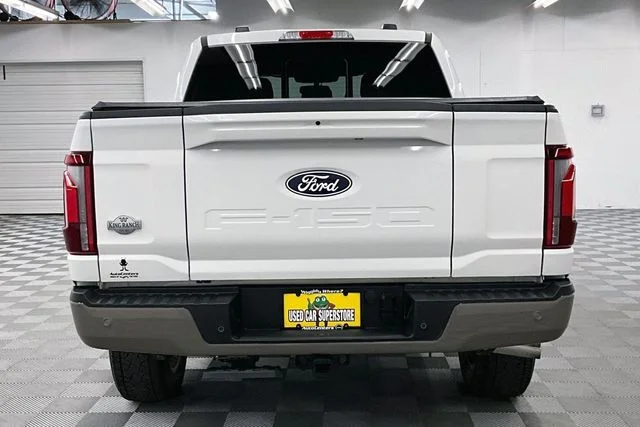 Used 2025 Star White Metallic Tri-Coat Ford King Ranch image 5