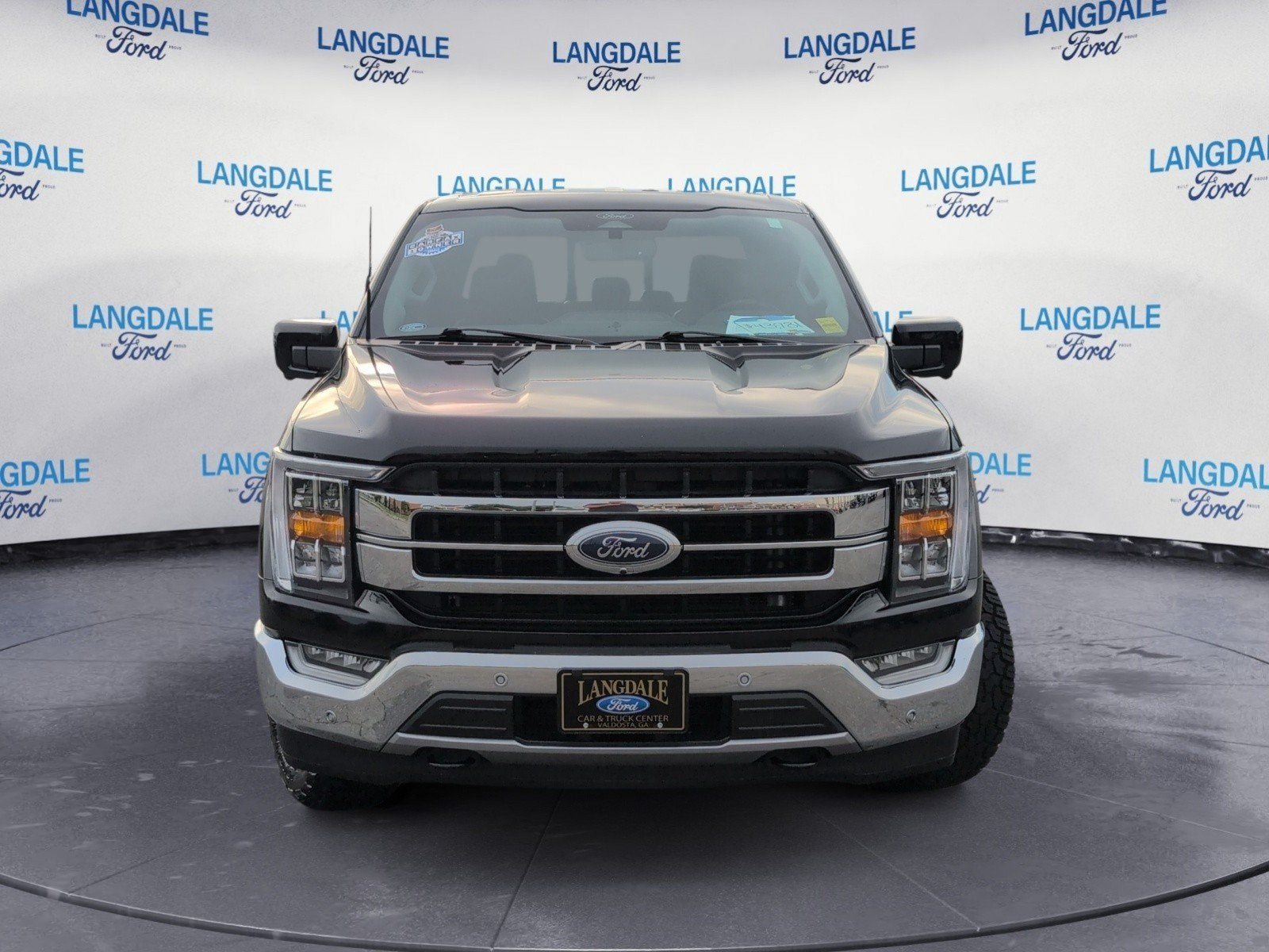 Used 2022 Agate Black Metallic Ford Lariat image 12