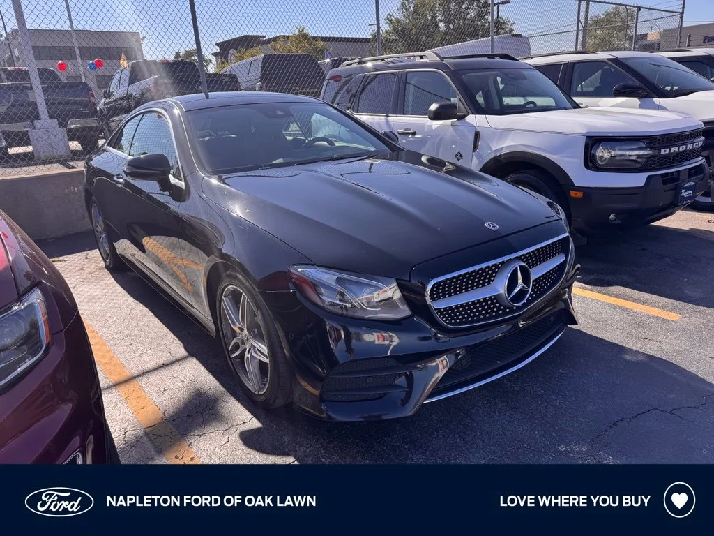 Used 2018  Mercedes-Benz E 400 image 1