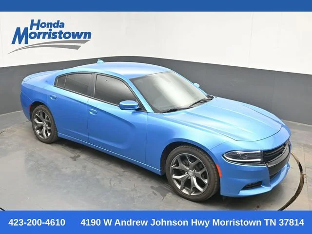 2015 Dodge Charger SXT's photo
