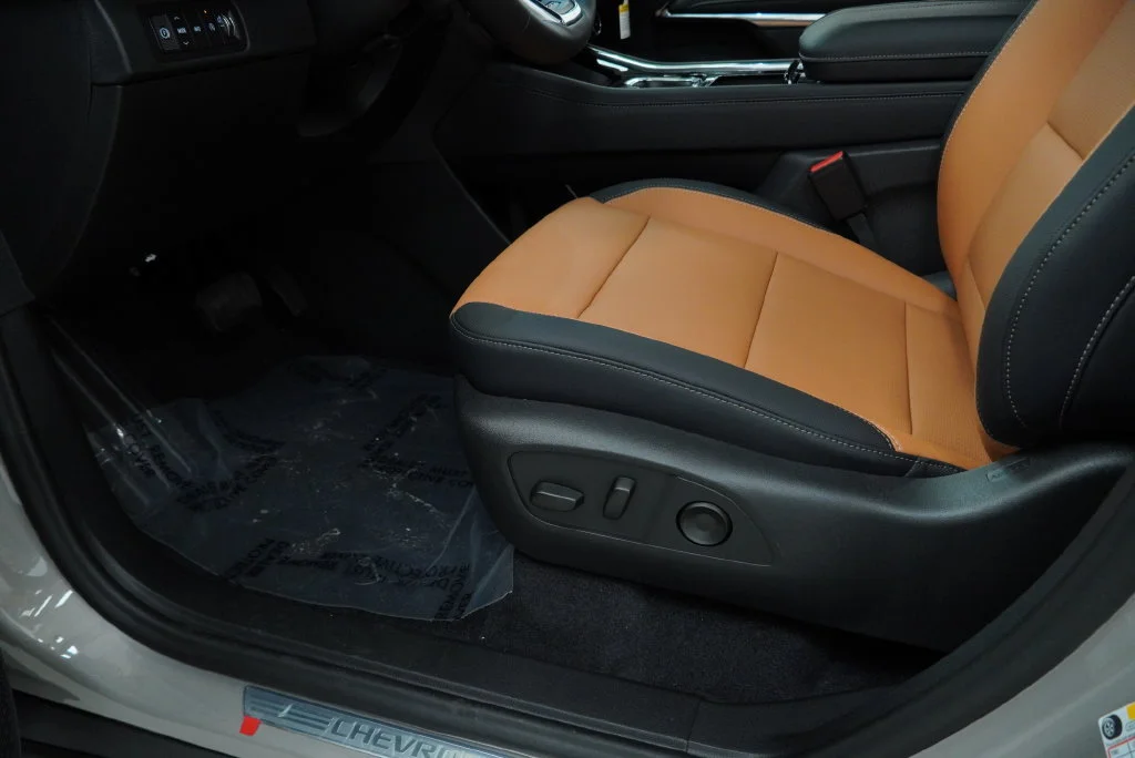 2027 Chevrolet Traverse Z71 - Photo 23