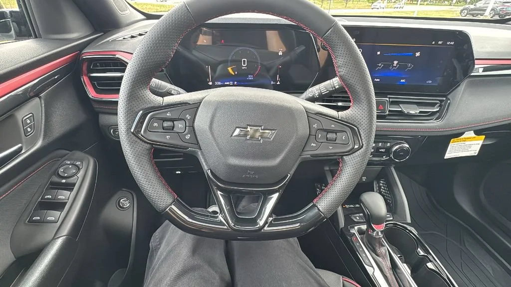 New 2026 Iridescent Pearl Tricoat Chevrolet RS image 27