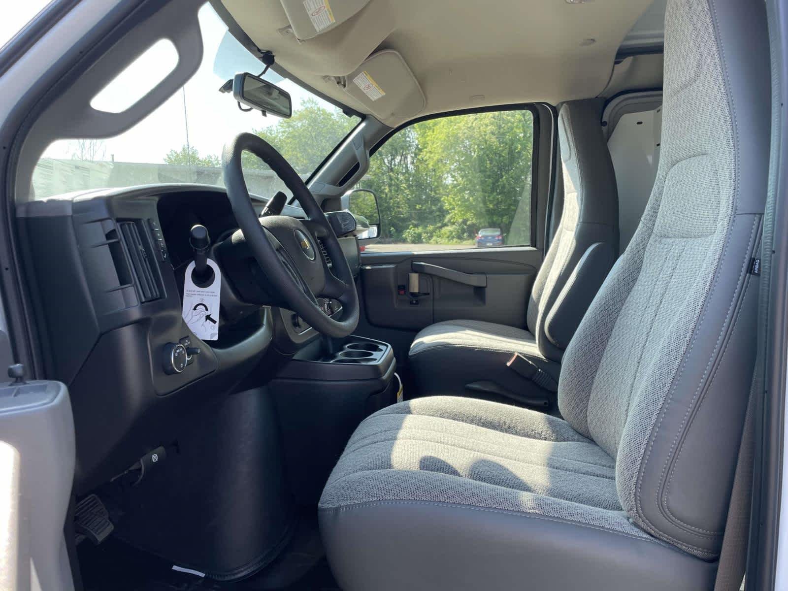 2026 Chevrolet Express Cargo Work Van - Photo 12