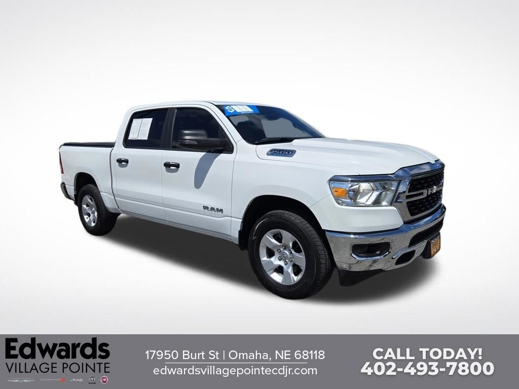 Used 2023 White Ram Big Horn/Lone Star image 1