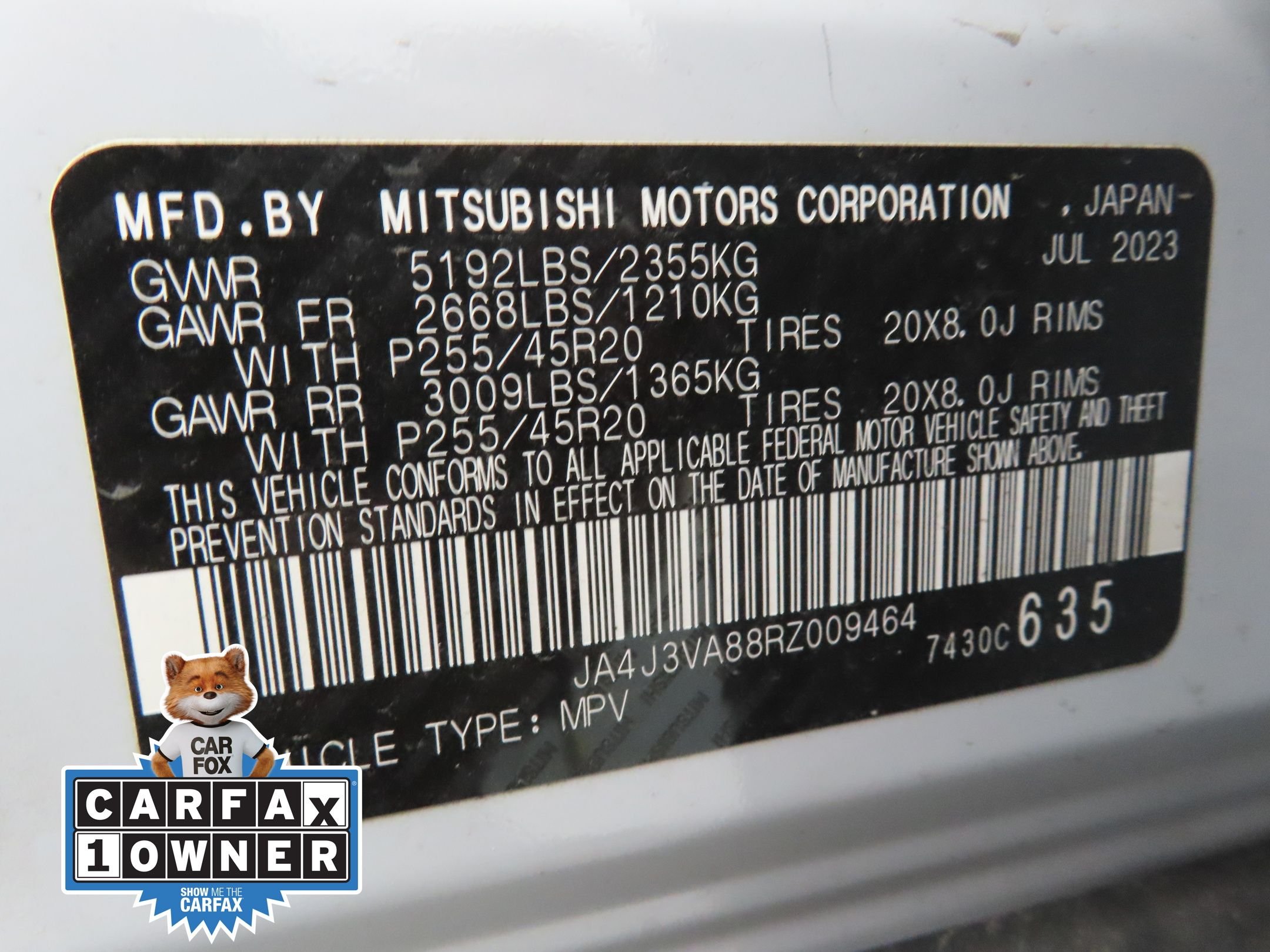 Used 2024 White Mitsubishi SE Black Edition image 29