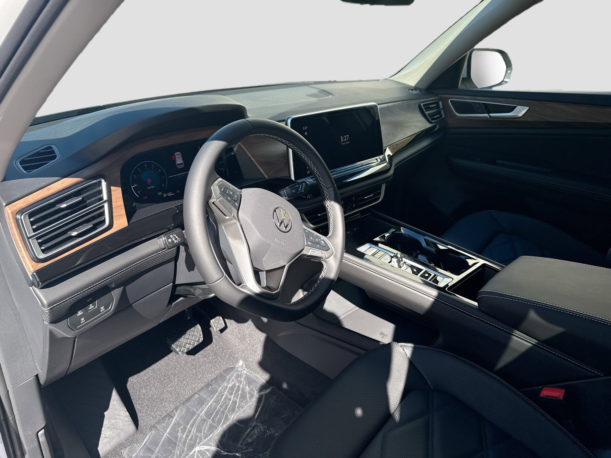 2026 Volkswagen Atlas SE w/Tech - Photo 9