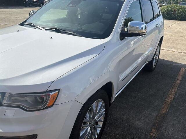 Used 2018 Ivory 3-Coat Jeep Summit image 4