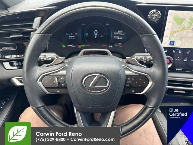 Used 2025 White Lexus 350h Premium Plus image 16