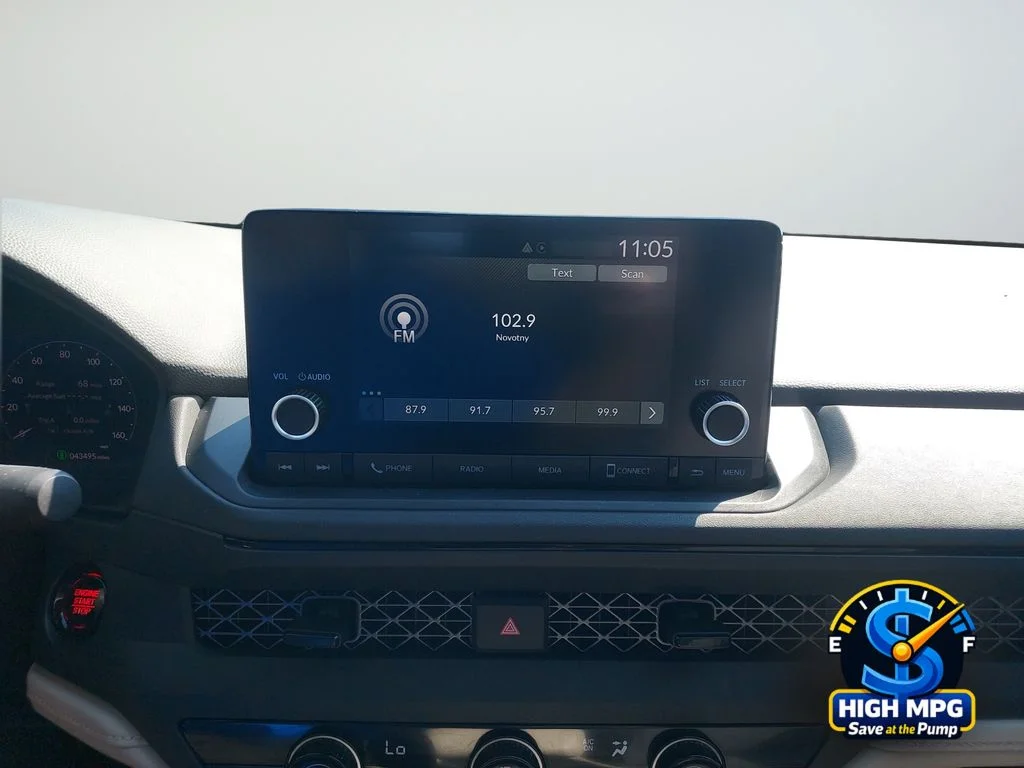 2024 Honda Accord LX - Photo 12