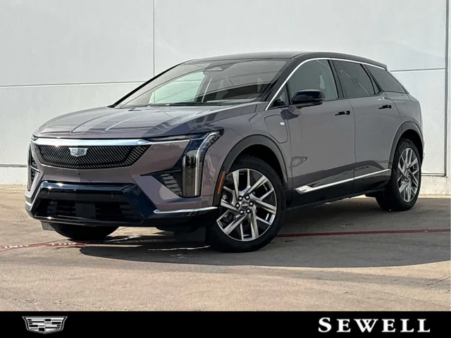 2025 Cadillac OPTIQ Luxury 1