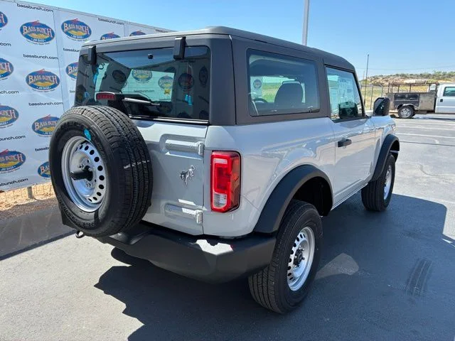 New 2026 Avalanche Gray Ford Base image 4