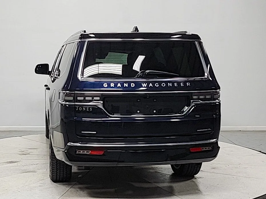 Used 2023 Black Jeep Series II image 6