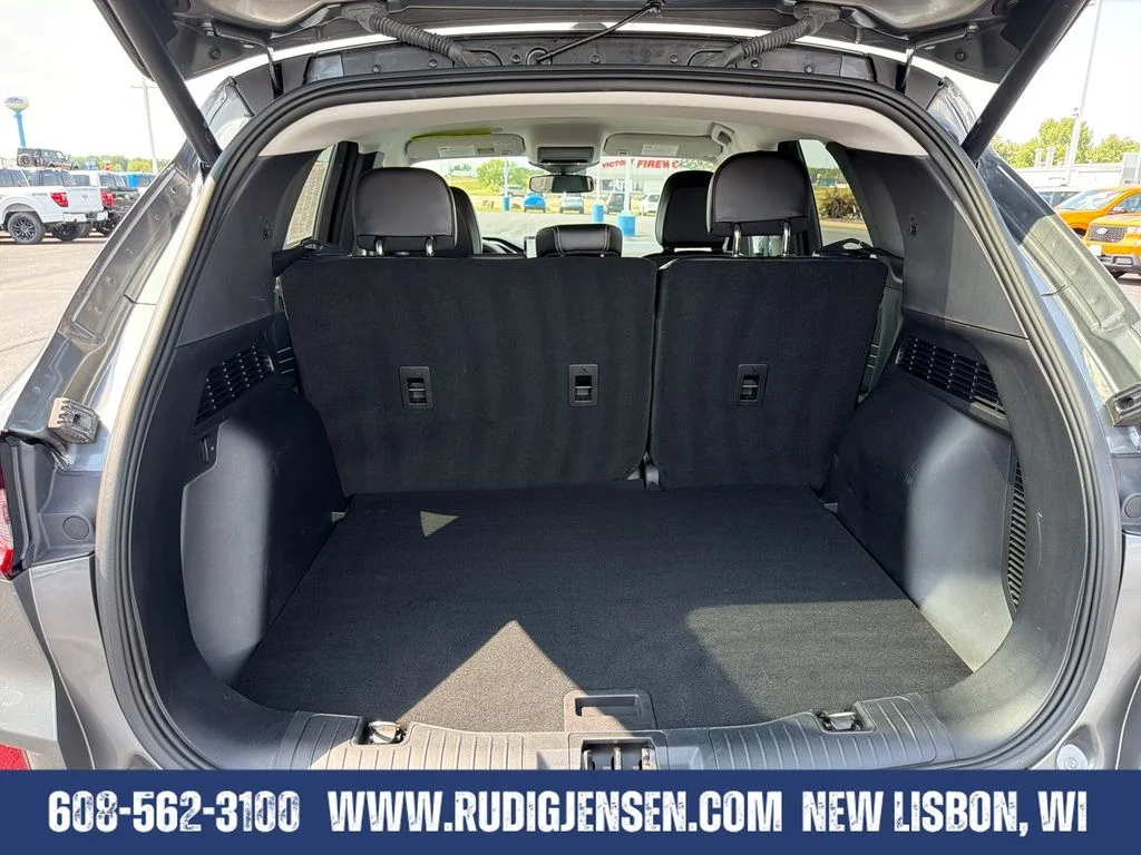 Used 2023 Gray Ford Platinum image 22