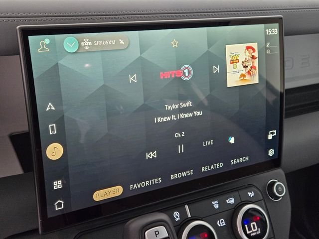 New 2026 Fuji White Land Rover X-Dynamic SE image 23