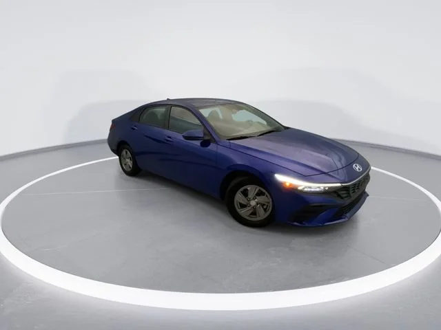 Used 2025 Blue Hyundai SE image 8