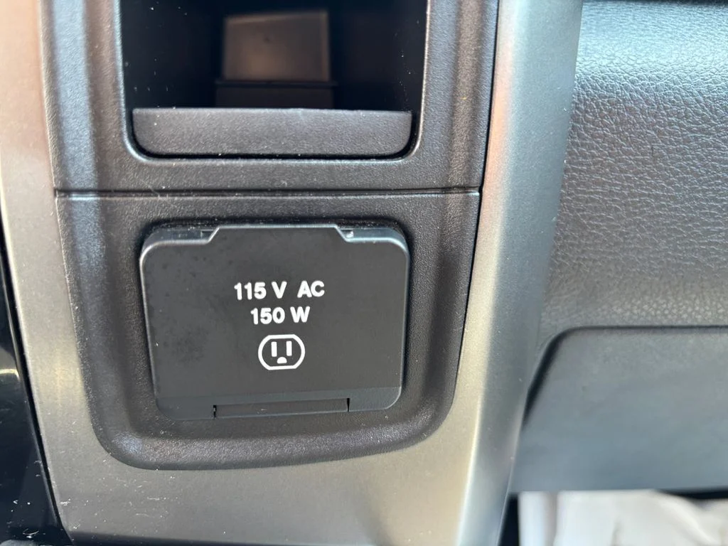 Used 2016 Blue Ram Sport image 37