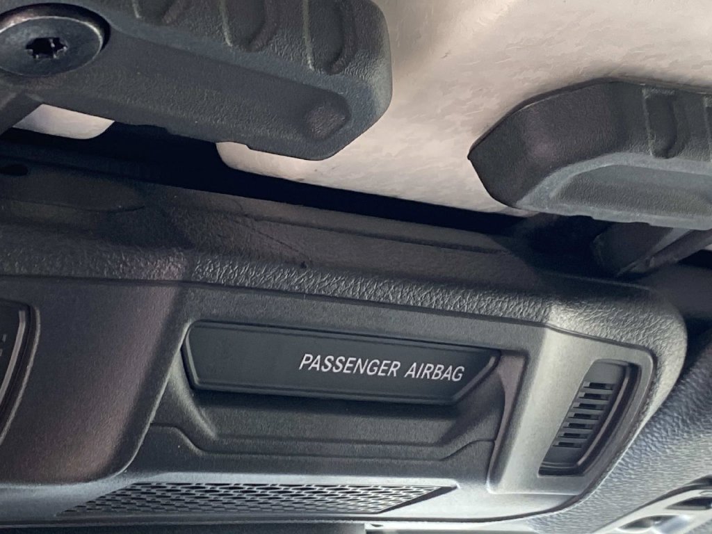 Certified Used 2025 White Jeep Sport S image 21