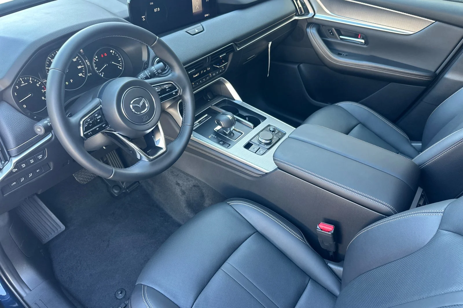 New 2026 Deep Crystal Blue Mica Mazda 3.3 Turbo Preferred AWD image 10