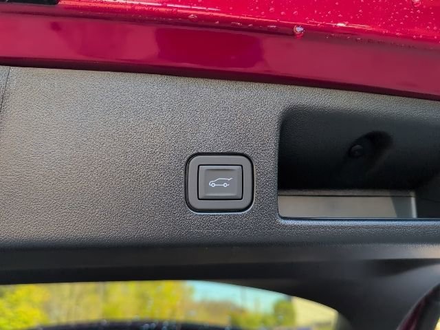 2026 Chevrolet Equinox EV 2LT - Photo 11