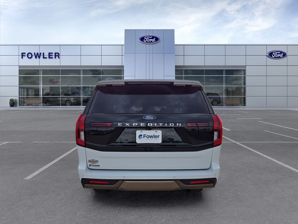 Used 2026 Oxford White Clearcoat Ford King Ranch image 6