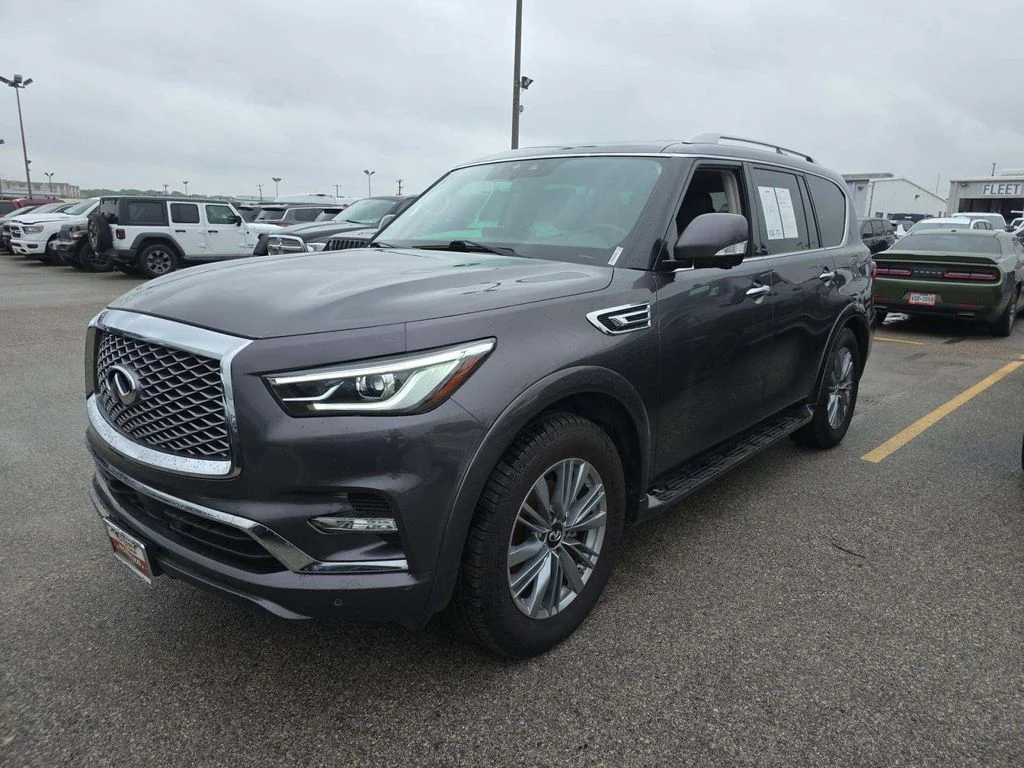 Used 2024 Gray INFINITI LUXE image 1