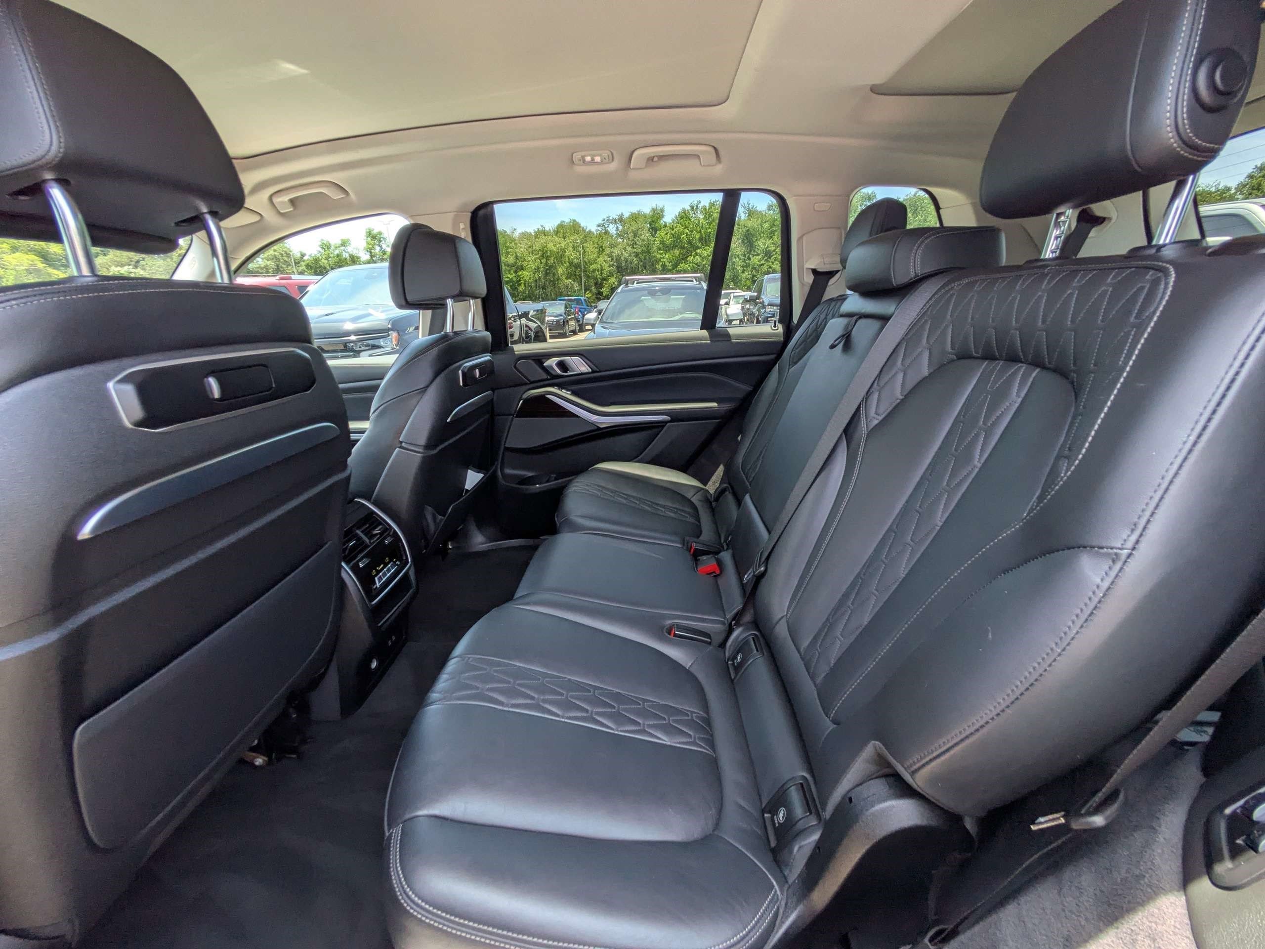2023 BMW X7 40i - Photo 13
