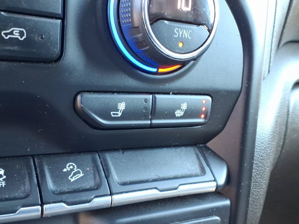 Used 2020 Blue Metallic Chevrolet LT image 14