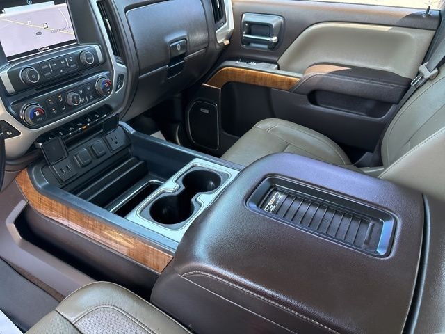 Used 2017 Quicksilver Metallic GMC SLT image 19