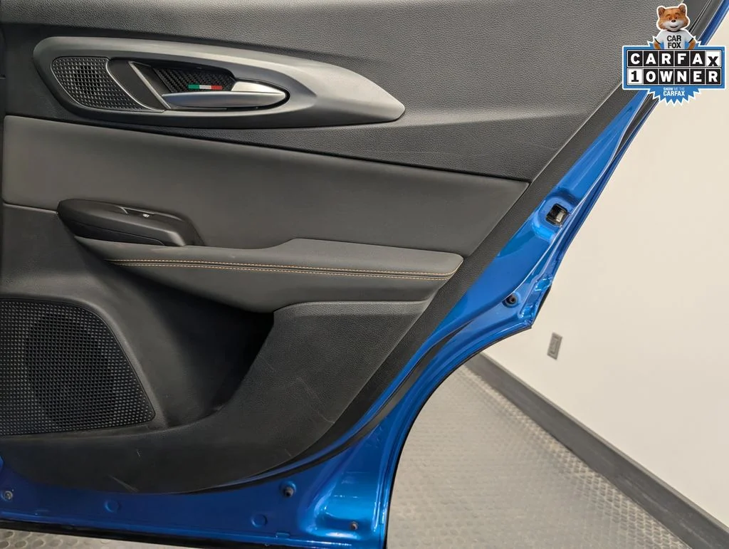 Used 2025 Blue Alfa Romeo  image 26