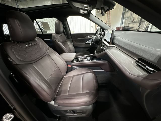 New 2026 Agate Black Metallic Ford Platinum™ image 31