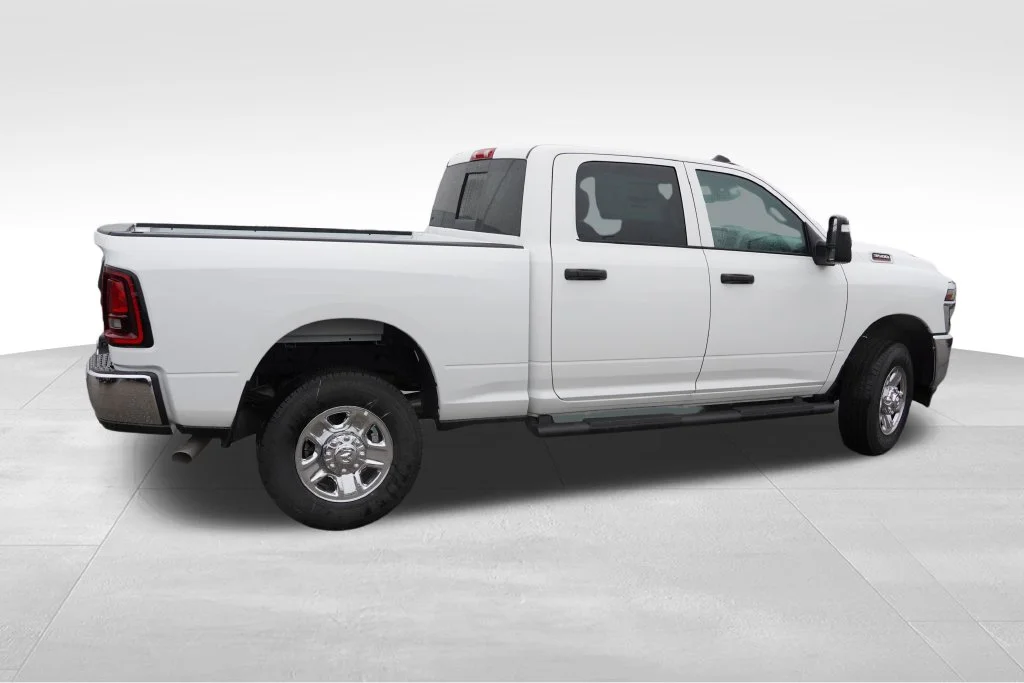 New 2026 Bright White Clear-Coat Exterior Paint RAM Tradesman image 4