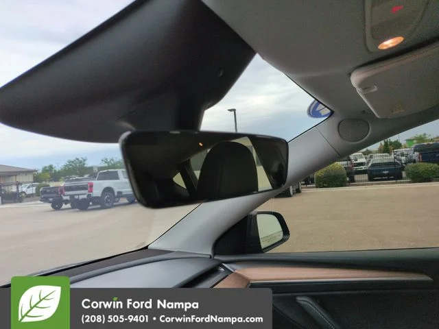 Used 2025 Black Tesla  image 19