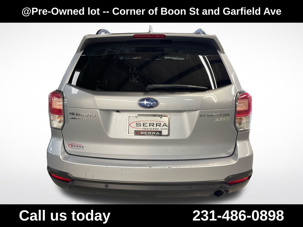 Used 2017 Silver Subaru 2.5i Touring image 4