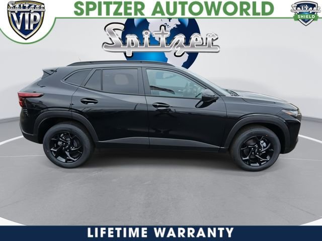 2026 Chevrolet Trax LT - Photo 9