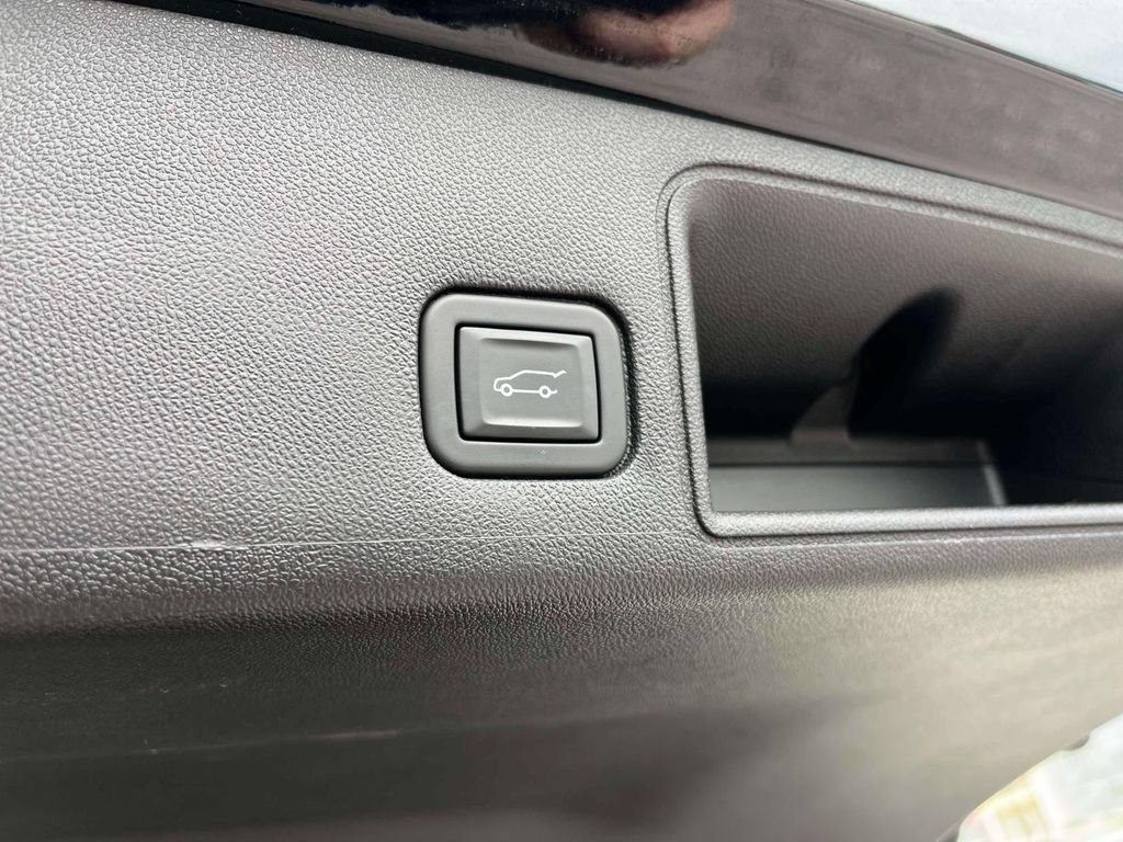 Certified Used 2023 Ebony Twilight Metallic GMC Denali image 18