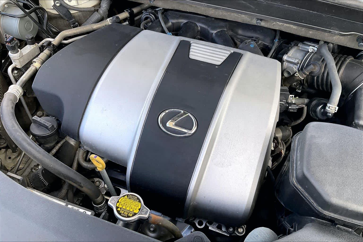 Used 2016 Eminent White Pearl Lexus  image 30