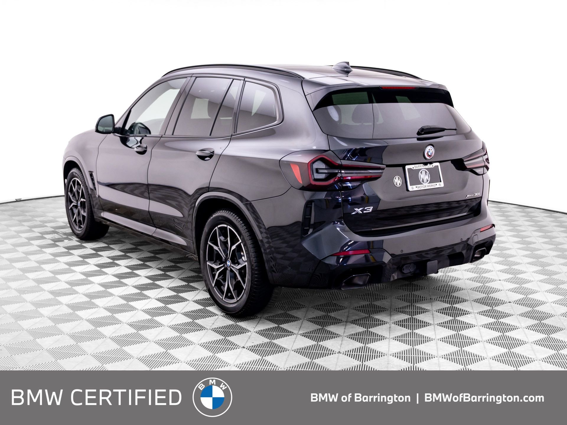 Certified Used 2023 Black Sapphire Metallic BMW xDrive30i image 3
