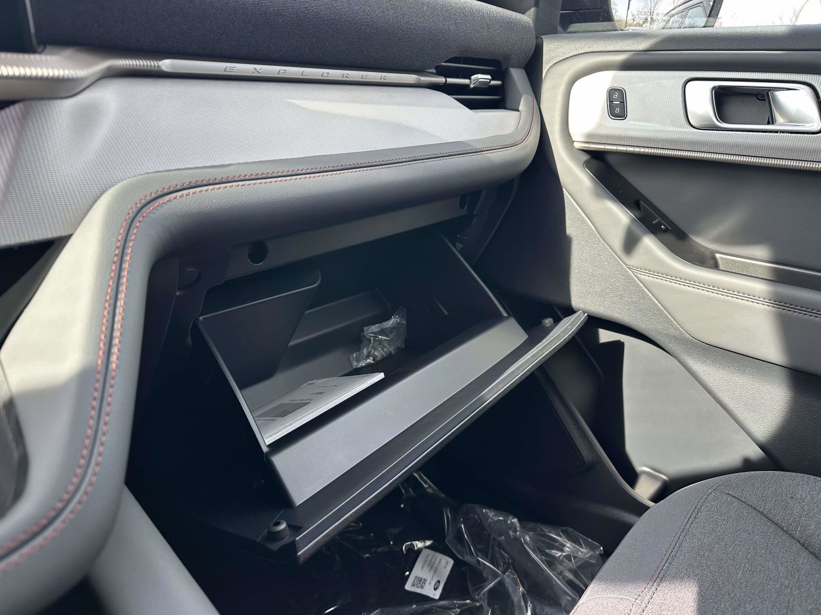2026 Ford Explorer Active - Photo 17