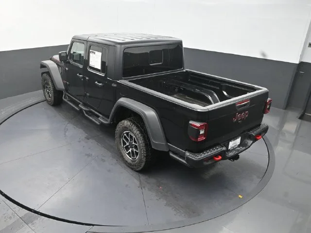 Used 2025 Black Jeep Rubicon image 16