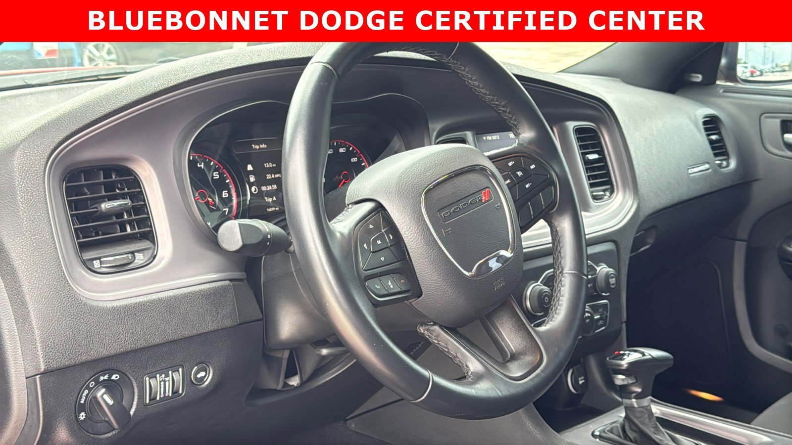 Used 2023 Torred Clearcoat Dodge SXT image 10