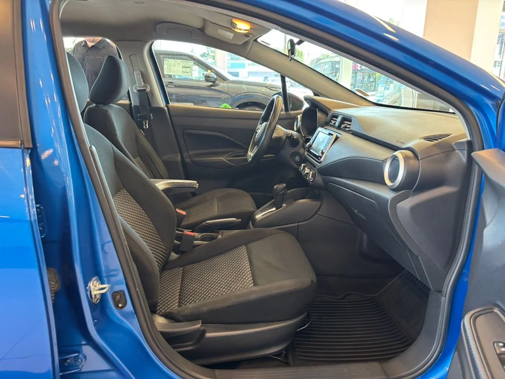 Used 2022 Blue Nissan 1.6 S image 23