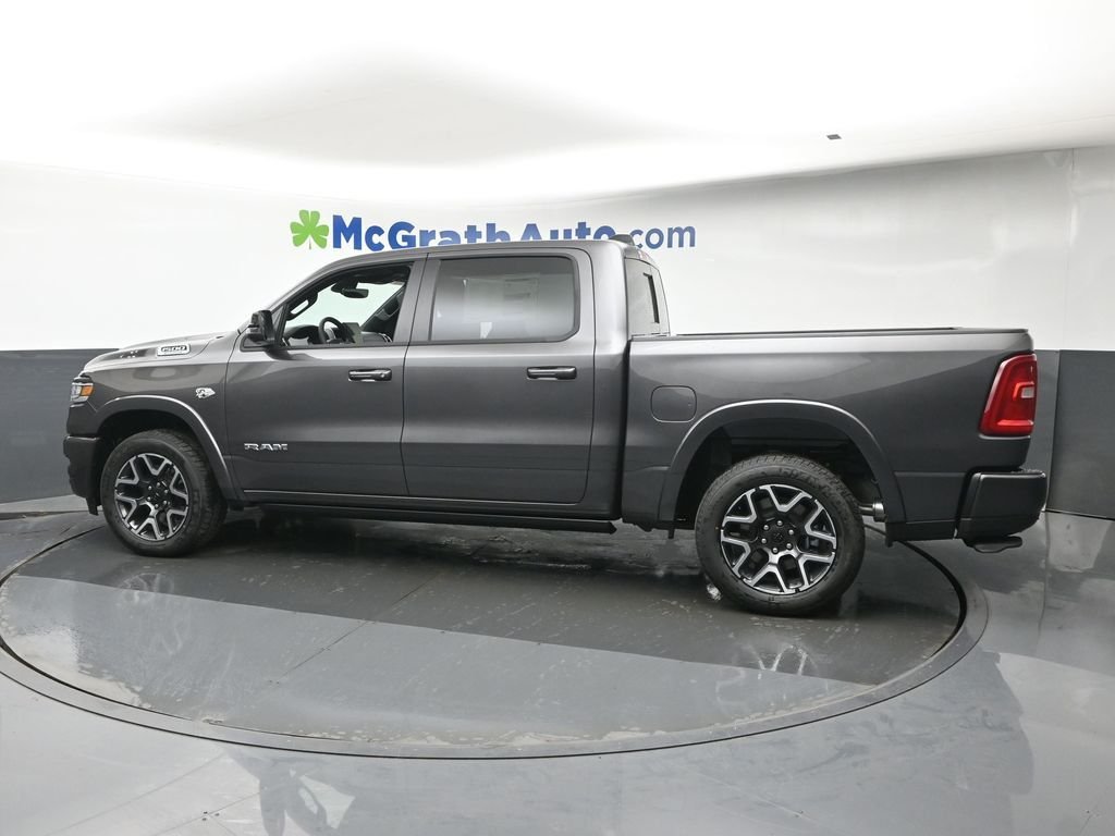 New 2026 Granite Crystal Metallic Clear-Coat Exterior Paint RAM Laramie image 24