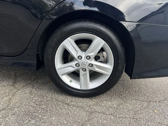 Used 2013 Black Toyota SE image 30