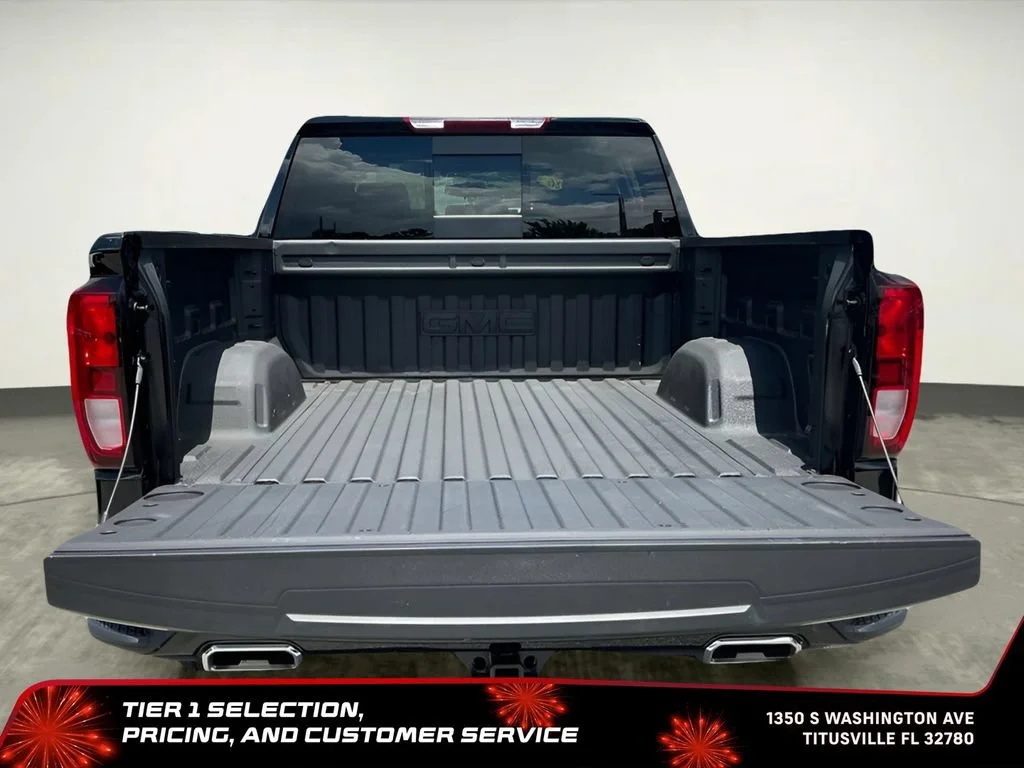 Used 2026 Onyx Black GMC Elevation image 15