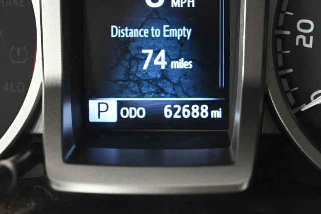 Used 2022 Magnetic Gray Met Toyota SR5 image 15