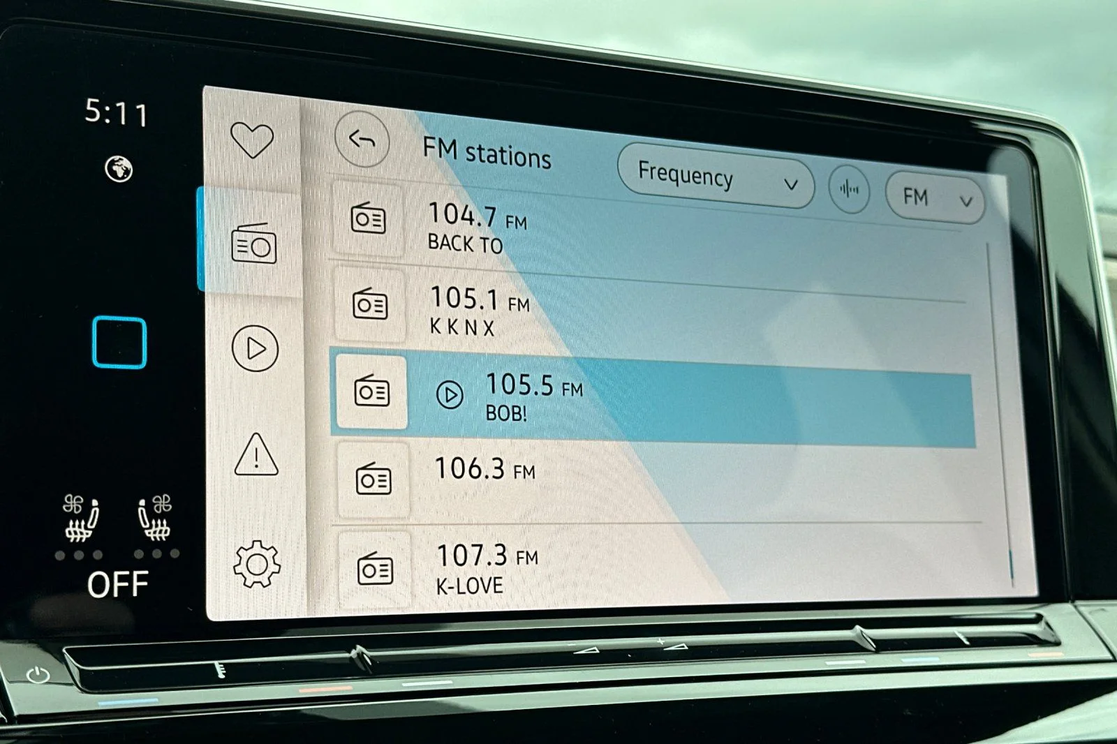 New 2026 White Volkswagen 2.0T SE image 18
