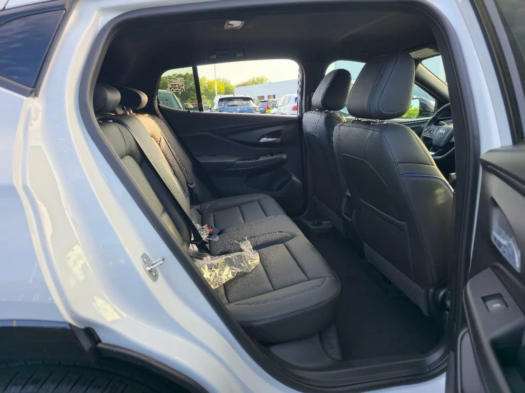 New 2026 Summit White Buick Sport Touring image 22